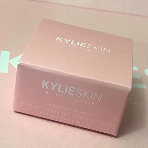 Kylie Skin Lip Scrub (Brand New)